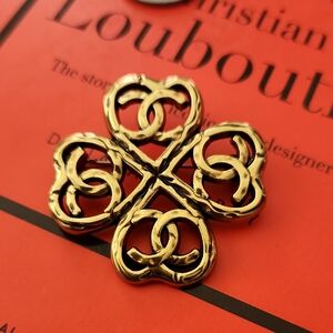 Upcycled Vintage Gold Clover Brooch